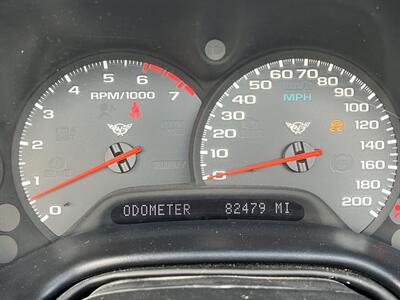 2002 Chevrolet Corvette CONVERTIBLE AUTO MICHELIN TIRES AUTO ONLY 82K MLS   - Photo 43 - Houston, TX 77031