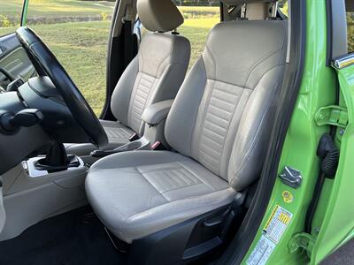 2014 Ford Fiesta TITANIUM LEATHER HTD SEATS REARCAM SIRIUS MANUAL   - Photo 34 - Houston, TX 77031