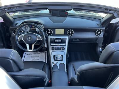 2016 Mercedes-Benz SLK 300 CONV PANO HTD SEATS NAV SPT SUSPENSION   - Photo 41 - Houston, TX 77031