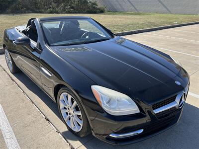 2016 Mercedes-Benz SLK 300 CONV PANO HTD SEATS NAV SPT SUSPENSION   - Photo 4 - Houston, TX 77031