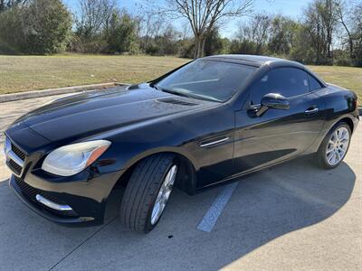 2016 Mercedes-Benz SLK 300 CONV PANO HTD SEATS NAV SPT SUSPENSION   - Photo 18 - Houston, TX 77031