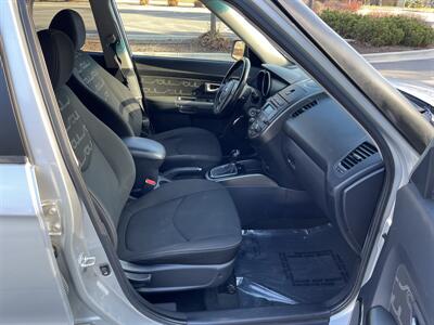 2013 Kia Soul +   - Photo 18 - Boise, ID 83705