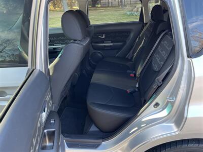 2013 Kia Soul +   - Photo 15 - Boise, ID 83705