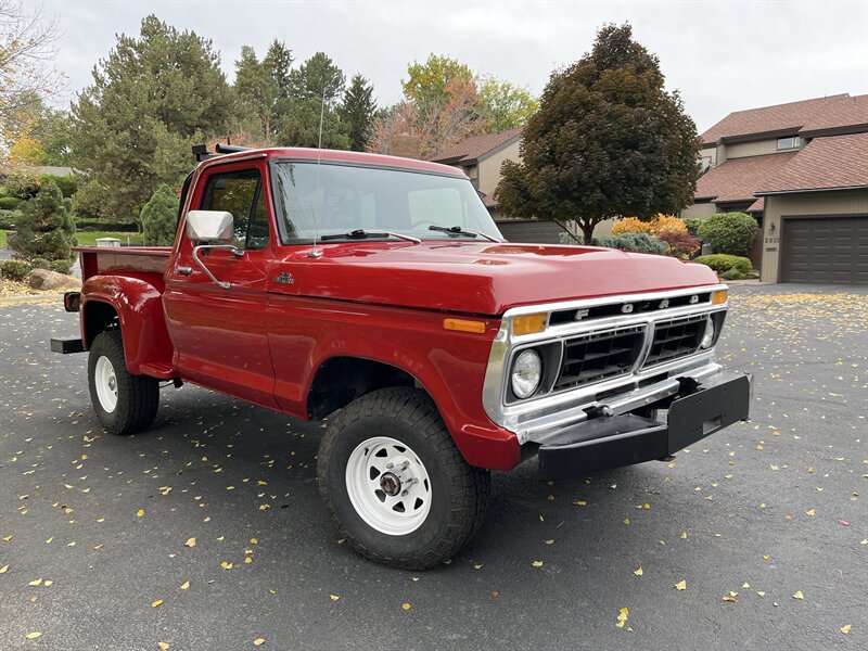 1977 Ford F-150 SHORT BED  STEP SIDE 4x4