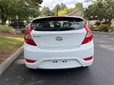 2014 Hyundai Accent SE   - Photo 6 - Boise, ID 83705