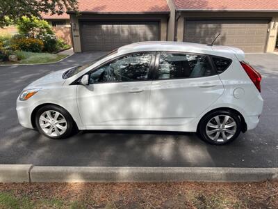 2014 Hyundai Accent SE   - Photo 4 - Boise, ID 83705