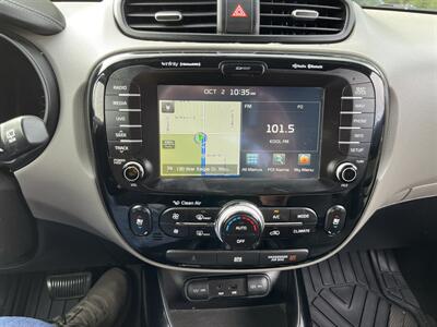2014 Kia Soul +   - Photo 12 - Boise, ID 83705