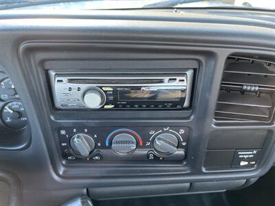 2002 Chevrolet Silverado 1500  2WD Extended Cab - Photo 10 - Boise, ID 83705