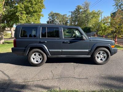 2008 Jeep Commander Sport   - Photo 8 - Boise, ID 83705