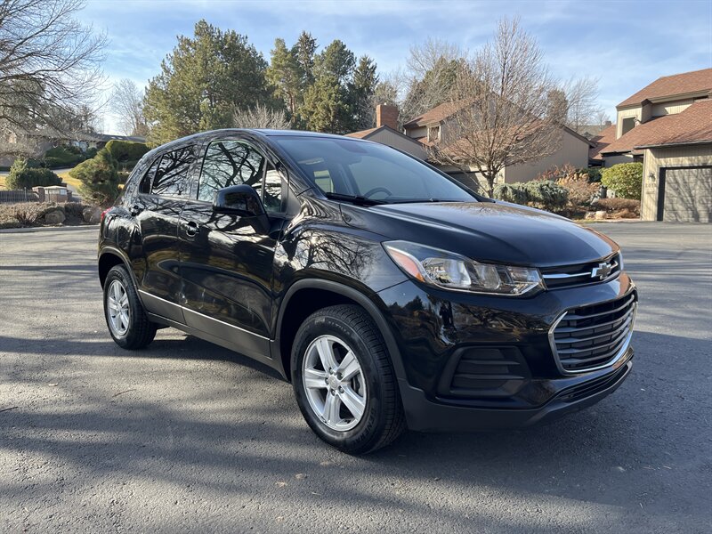 2020 Chevrolet Trax LS   - Photo 1 - Boise, ID 83705