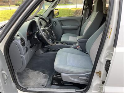 2005 Jeep Liberty Sport   - Photo 11 - Boise, ID 83705