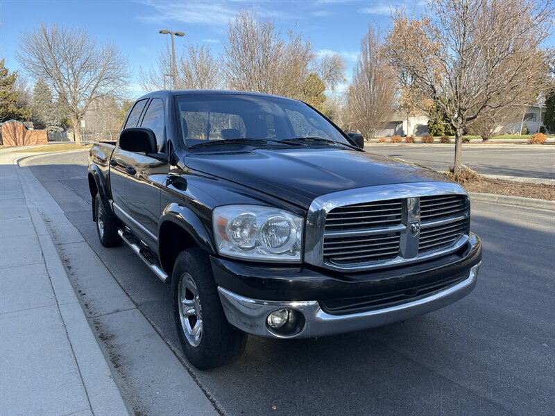2008 Dodge Ram 1500 ST ST 4dr Quad Cab  4X4