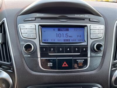 2012 Hyundai TUCSON GLS   - Photo 12 - Boise, ID 83705