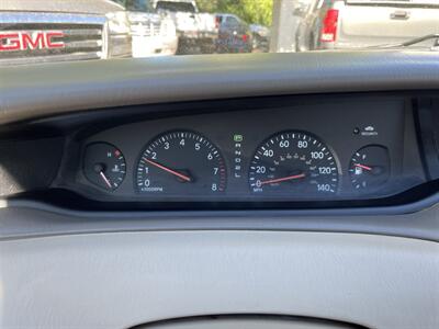 2003 Toyota Avalon XLS - Photo 11 - Boise, ID 83705