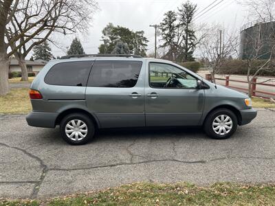 1999 Toyota Sienna LE   - Photo 9 - Boise, ID 83705