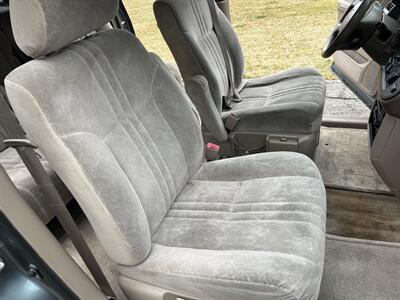 1999 Toyota Sienna LE   - Photo 21 - Boise, ID 83705