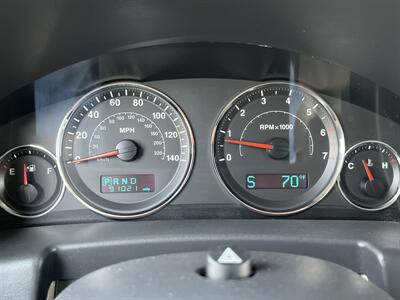 2007 Jeep Commander Limited 4dr 4WD - Photo 9 - Boise, ID 83705