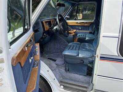 1995 Chevrolet Tiara Conversion Van G20 - Photo 12 - Boise, ID 83705