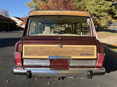 1989 Jeep Grand Wagoneer 4dr   - Photo 4 - Boise, ID 83705