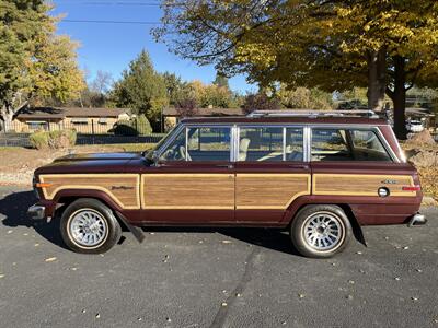 1989 Jeep Grand Wagoneer 4dr   - Photo 2 - Boise, ID 83705