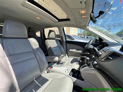 2014 Honda CR-V EX-L  AWD - Photo 22 - Newark, NJ 07114