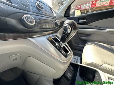 2014 Honda CR-V EX-L  AWD - Photo 32 - Newark, NJ 07114
