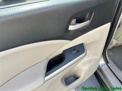 2014 Honda CR-V EX-L  AWD - Photo 17 - Newark, NJ 07114