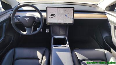 2021 Tesla Model 3 Long Range  W/ Acceleration Upgrade - Photo 9 - Newark, NJ 07114