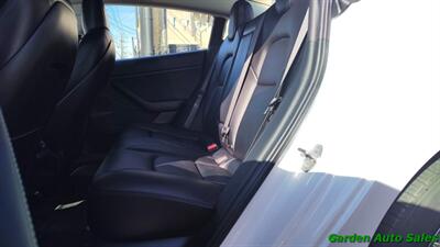 2021 Tesla Model 3 Long Range  W/ Acceleration Upgrade - Photo 8 - Newark, NJ 07114