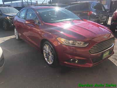 2016 Ford Fusion SE Sedan