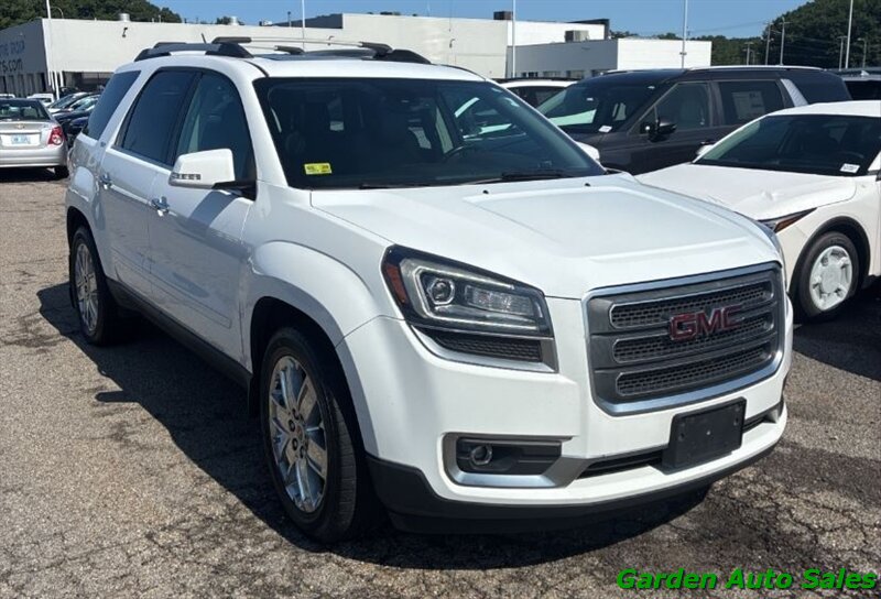 2017 GMC Acadia Limited   - Photo 1 - Newark, NJ 07114