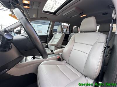 2019 Honda Pilot EX-L W/NAVI W/RES   - Photo 12 - Newark, NJ 07114