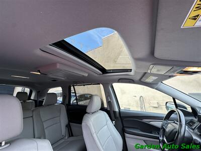 2019 Honda Pilot EX-L W/NAVI W/RES   - Photo 27 - Newark, NJ 07114