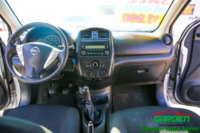 2015 Nissan Versa 1.6 S   - Photo 14 - Newark, NJ 07114