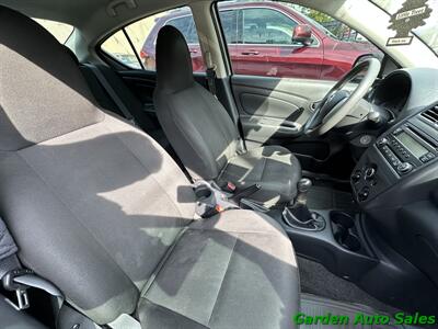 2015 Nissan Versa 1.6 S   - Photo 15 - Newark, NJ 07114