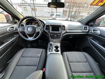 2021 Jeep Grand Cherokee Laredo AWD   - Photo 27 - Newark, NJ 07114