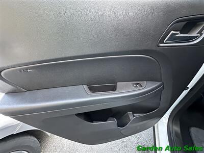 2015 Chevrolet Equinox LT   - Photo 13 - Newark, NJ 07114