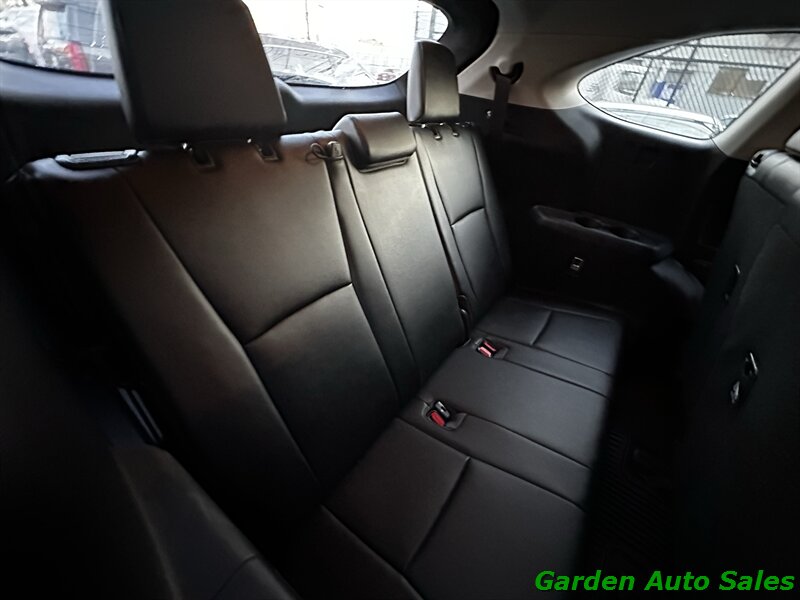 2022 Toyota Highlander XLE - Photo 20