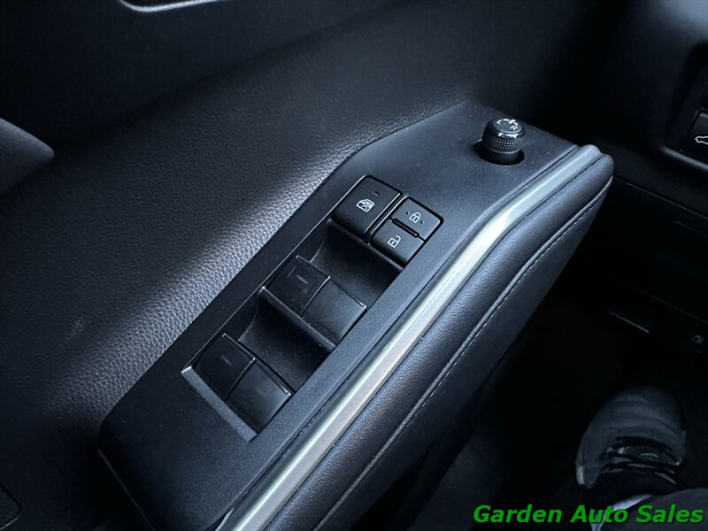 2022 Toyota Highlander XLE - Photo 37