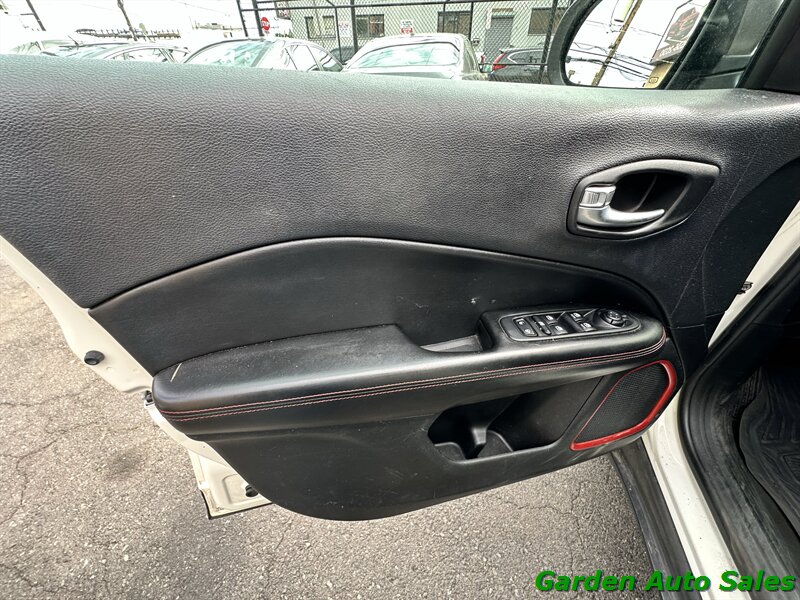 2018 Jeep Compass Trailhawk - Photo 12
