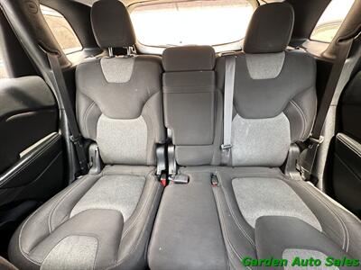 2014 Jeep Cherokee SPORT  4x4 - Photo 26 - Newark, NJ 07114