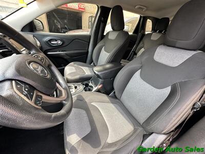 2014 Jeep Cherokee SPORT  4x4 - Photo 10 - Newark, NJ 07114