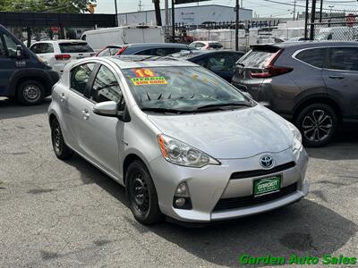 2014 Toyota Prius c ONE Hatchback