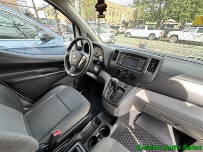 2019 Nissan NV200 S   - Photo 11 - Newark, NJ 07114