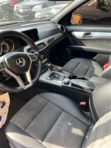 2014 Mercedes-Benz C 300 Sport 4MATIC   - Photo 6 - Newark, NJ 07114