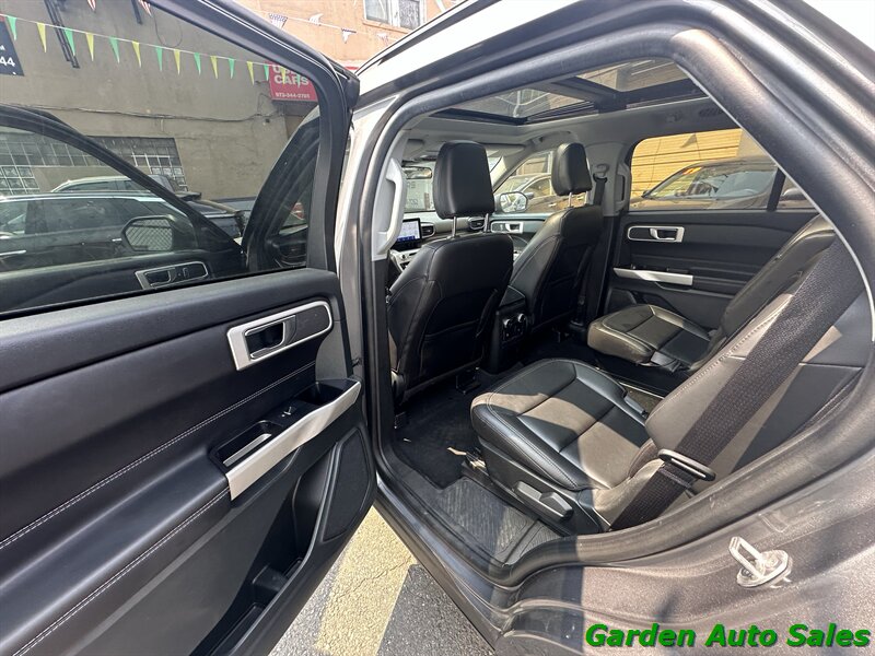 2022 Ford Explorer XLT - Photo 25