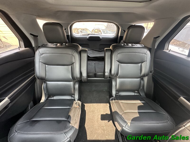 2022 Ford Explorer XLT - Photo 29