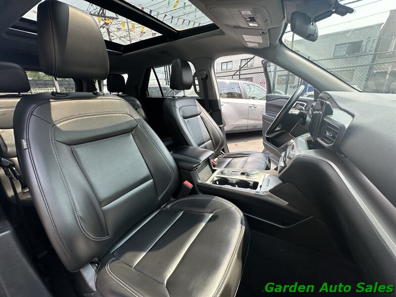 2022 Ford Explorer XLT - Photo 31