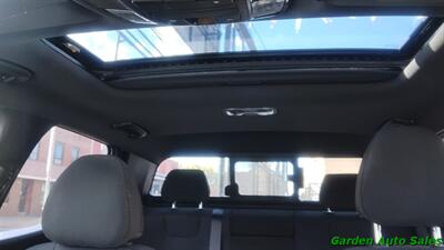 2022 Hyundai SANTA CRUZ SEL   - Photo 15 - Newark, NJ 07114