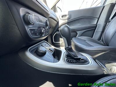 2019 Jeep Compass LATITUDE  4x4 + Leather - Photo 31 - Newark, NJ 07114